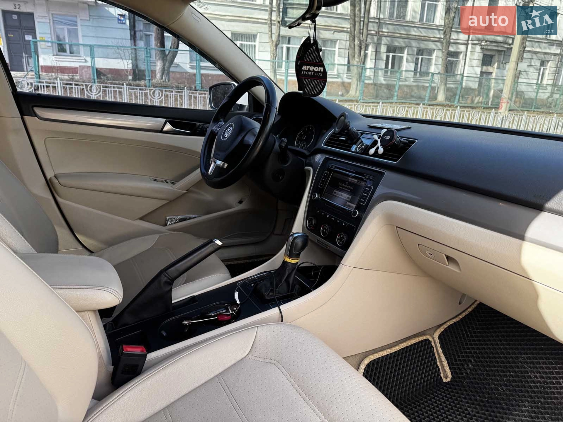2015 Volkswagen Passat - мініатюра 29