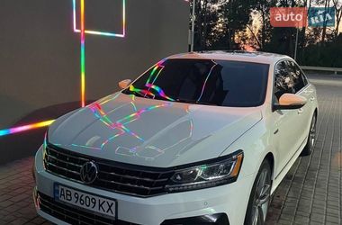 Седан Volkswagen Passat 2018 в Виннице
