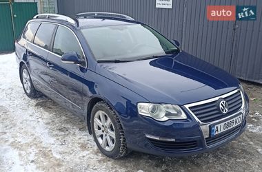 Универсал Volkswagen Passat 2009 в Киеве