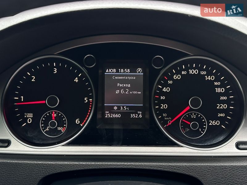 Volkswagen Passat 2010