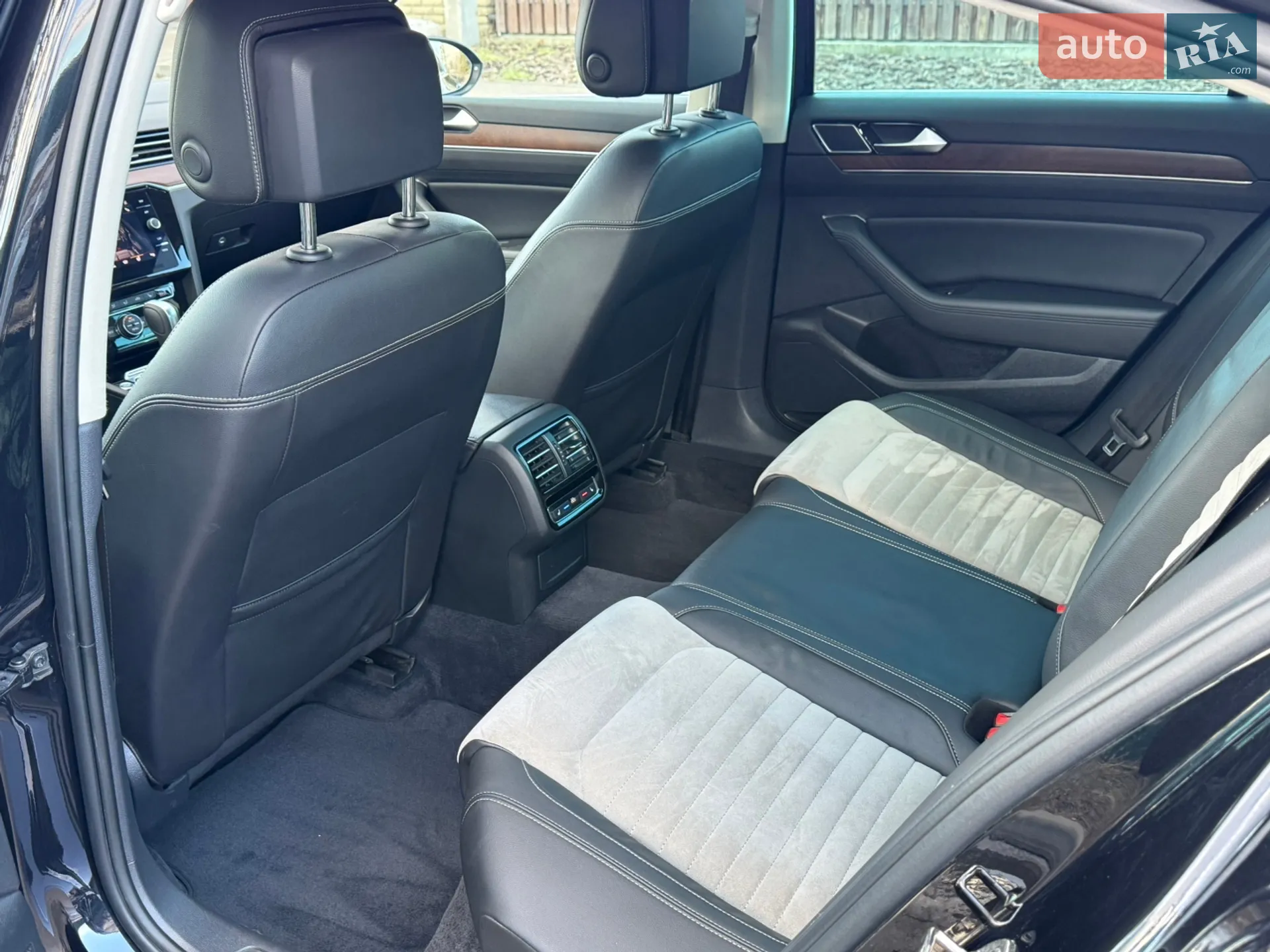 2018 Volkswagen Passat - мініатюра 40