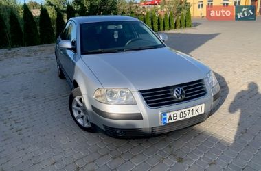 Седан Volkswagen Passat 2004 в Липовце
