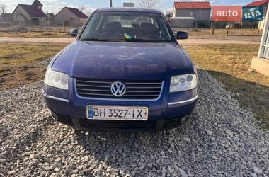 Седан Volkswagen Passat 2001 в Одесі