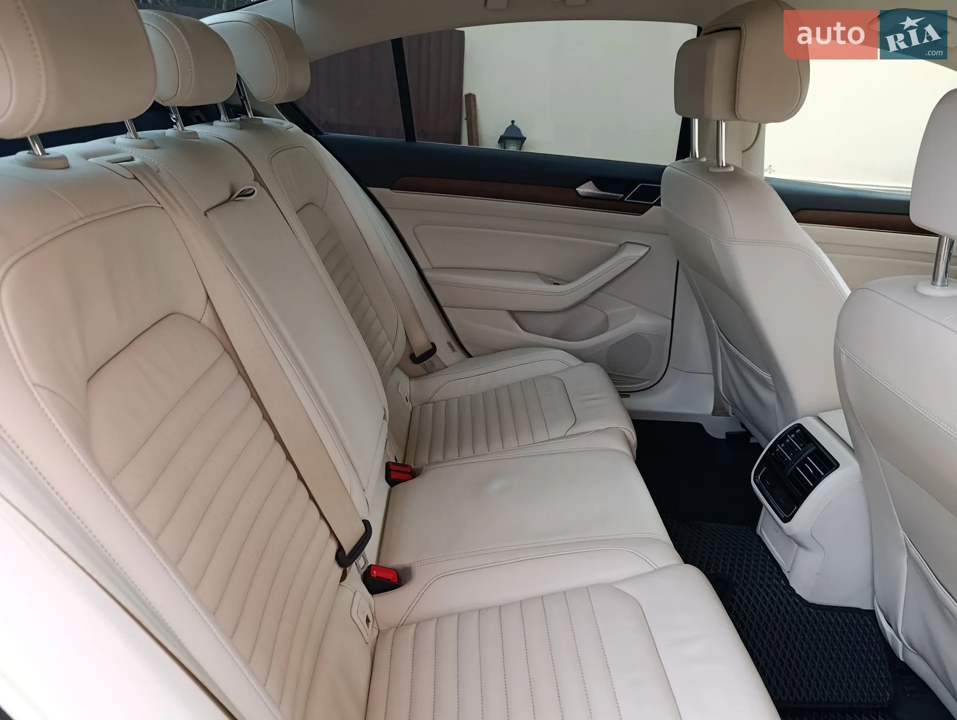 2015 Volkswagen Passat - мініатюра 16
