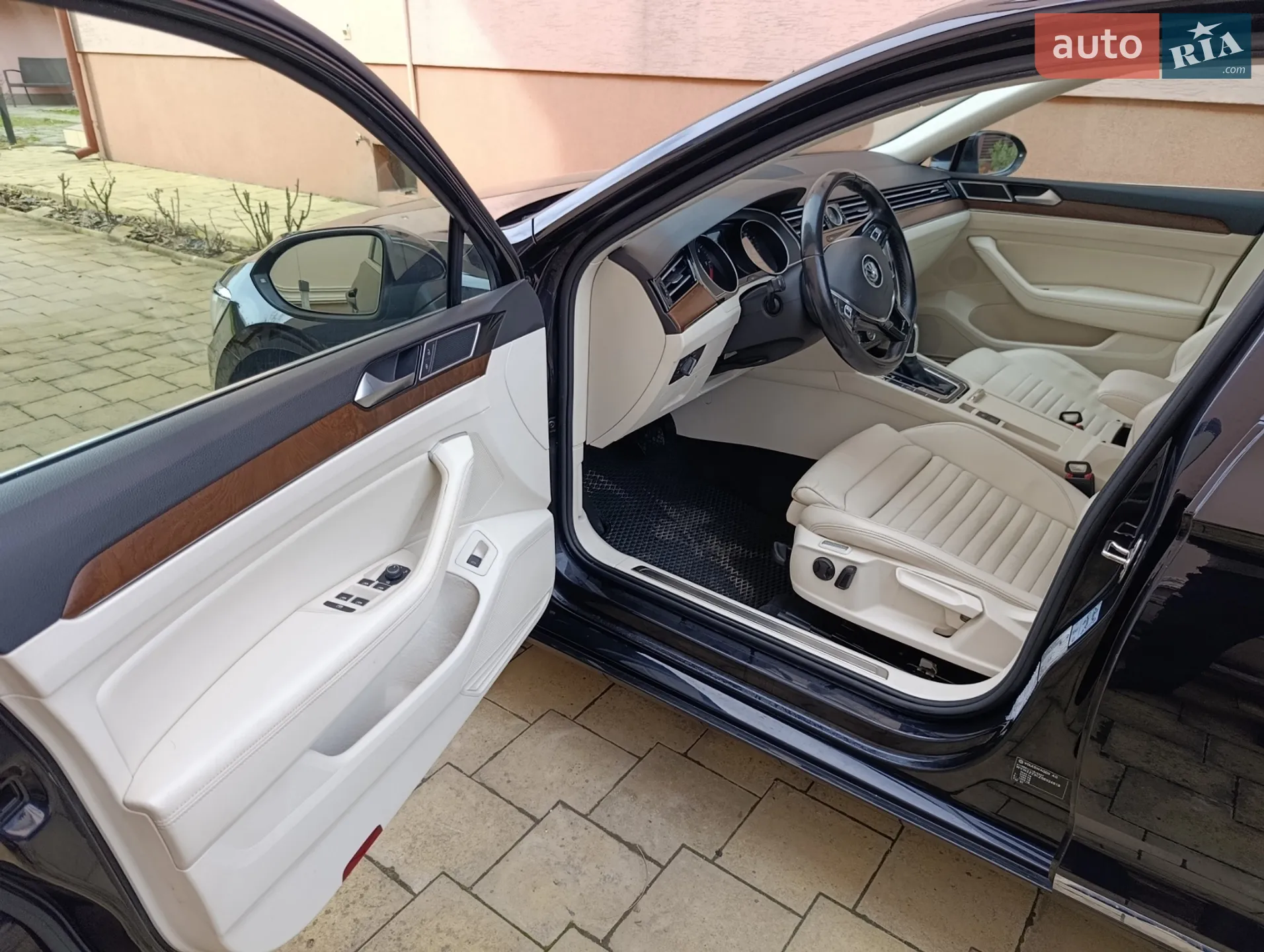 2015 Volkswagen Passat - мініатюра 3