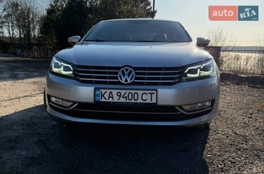Седан Volkswagen Passat 2012 в Ровно