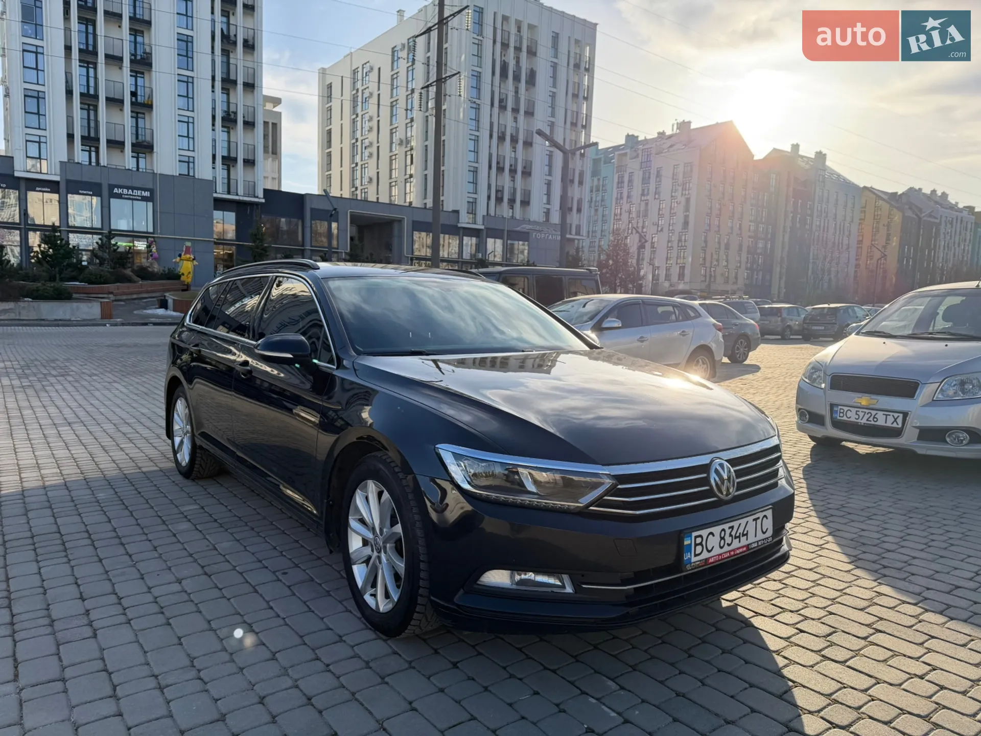 2017 Volkswagen Passat - мініатюра 5