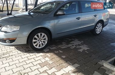 Універсал Volkswagen Passat 2009 в Тернополі