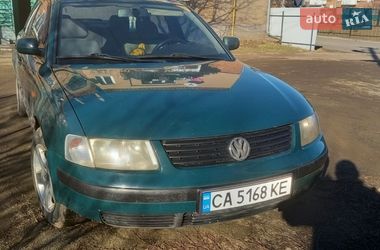 Седан Volkswagen Passat 1997 в Городище