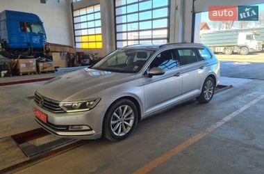 Універсал Volkswagen Passat 2018 в Вінниці