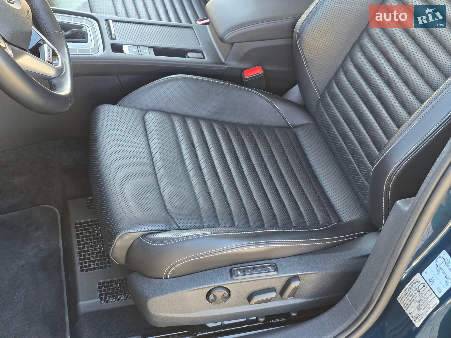 2019 Volkswagen Passat - мініатюра 36