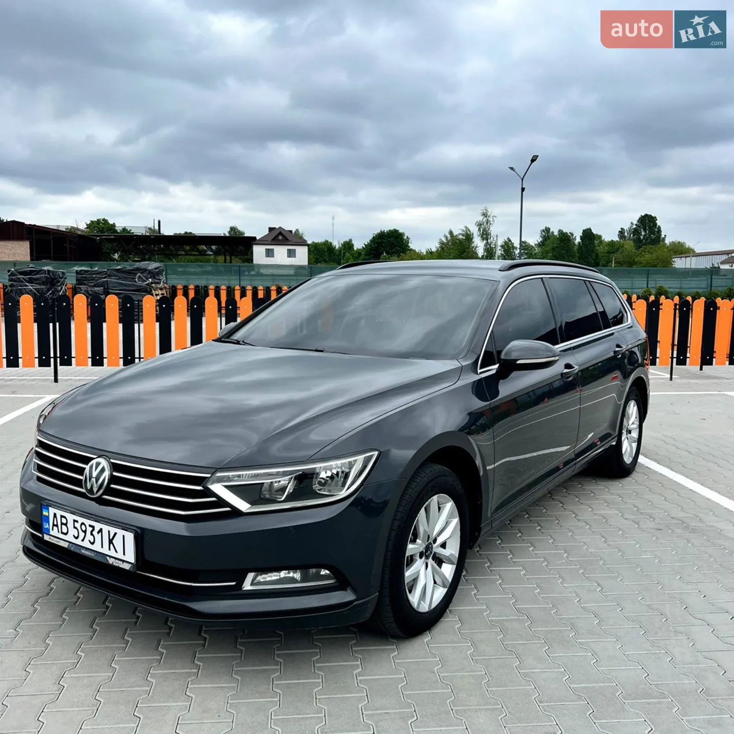 2014 Volkswagen Passat - мініатюра 3