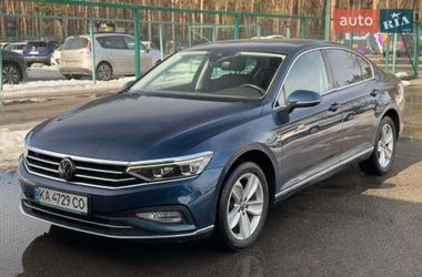 Седан Volkswagen Passat 2020 в Києві