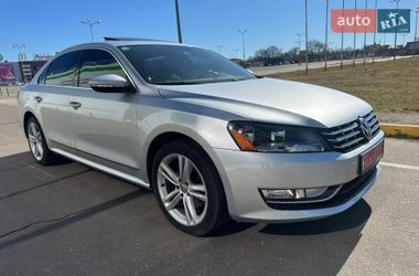 Седан Volkswagen Passat 2013 в Одессе