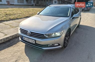 Универсал Volkswagen Passat 2016 в Львове