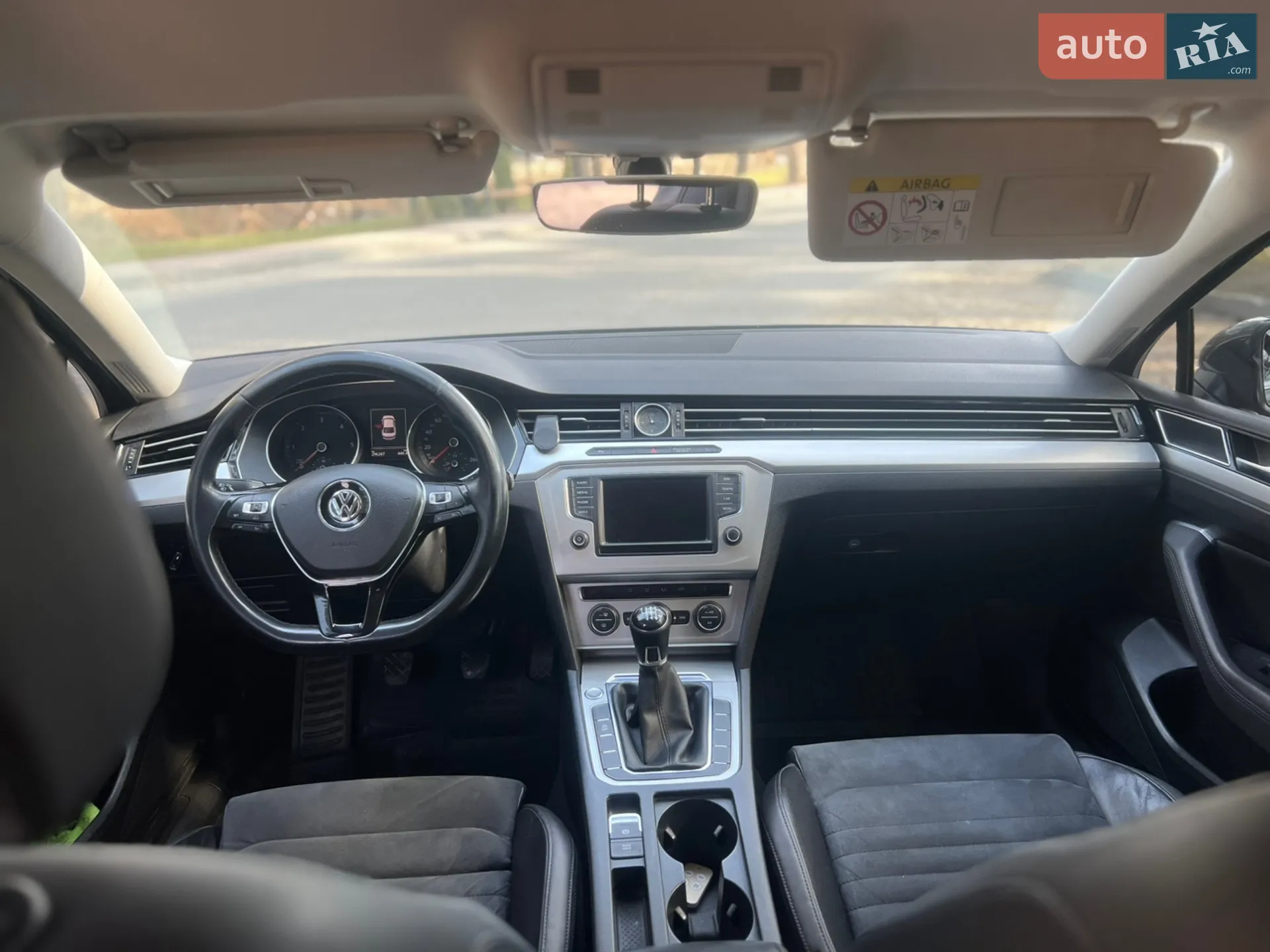 2015 Volkswagen Passat - мініатюра 19
