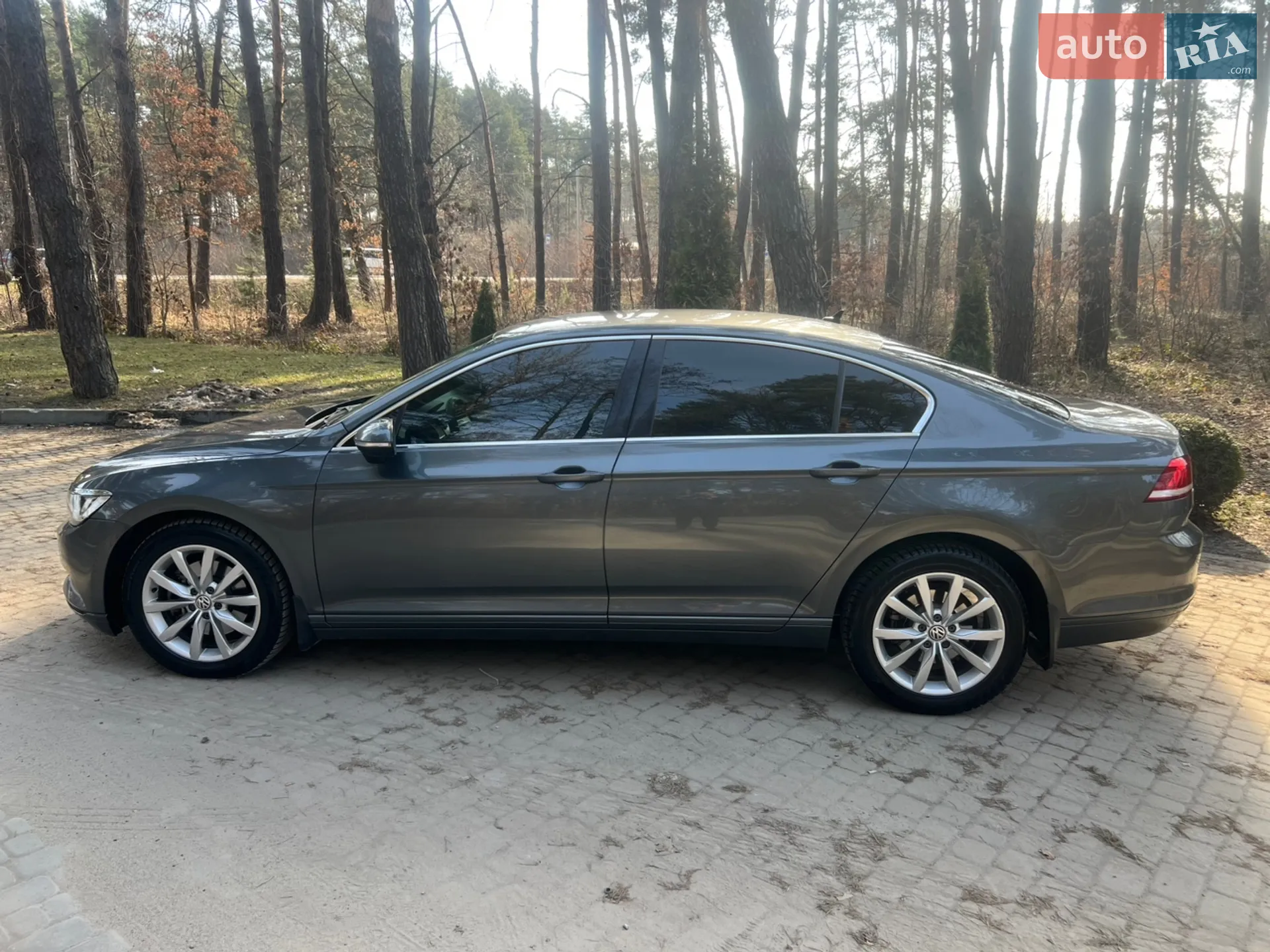 2015 Volkswagen Passat - мініатюра 16