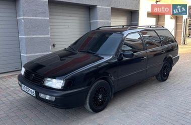Універсал Volkswagen Passat 1995 в Івано-Франківську