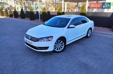 Седан Volkswagen Passat 2012 в Одессе