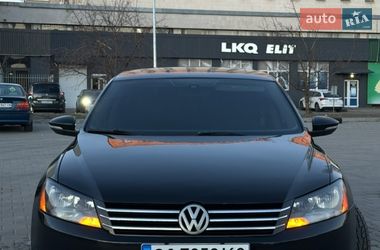 Седан Volkswagen Passat 2011 в Шполе