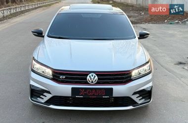Седан Volkswagen Passat 2018 в Одессе