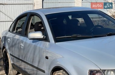 Седан Volkswagen Passat 1998 в Фастове