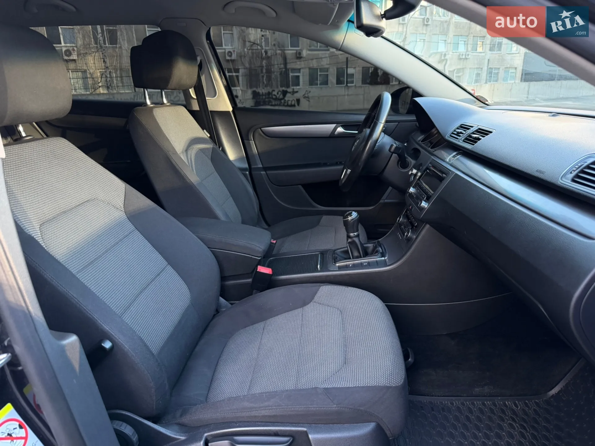 2010 Volkswagen Passat - мініатюра 15