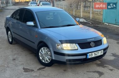 Седан Volkswagen Passat 1997 в Хмельницком