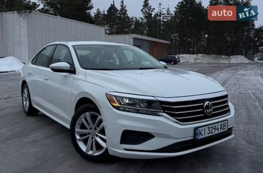 Седан Volkswagen Passat 2020 в Києві