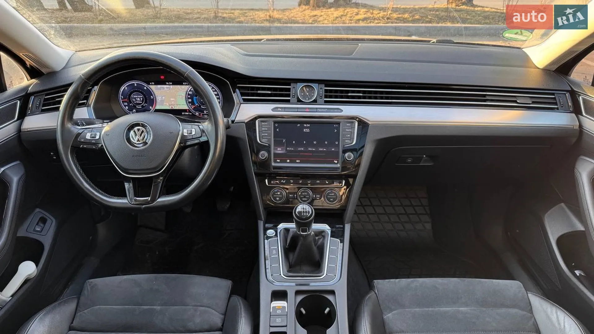 2016 Volkswagen Passat - мініатюра 16