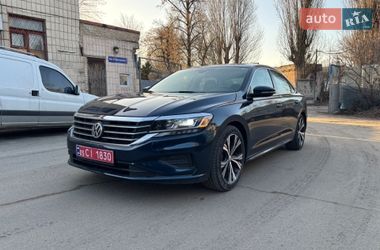 Седан Volkswagen Passat 2021 в Києві