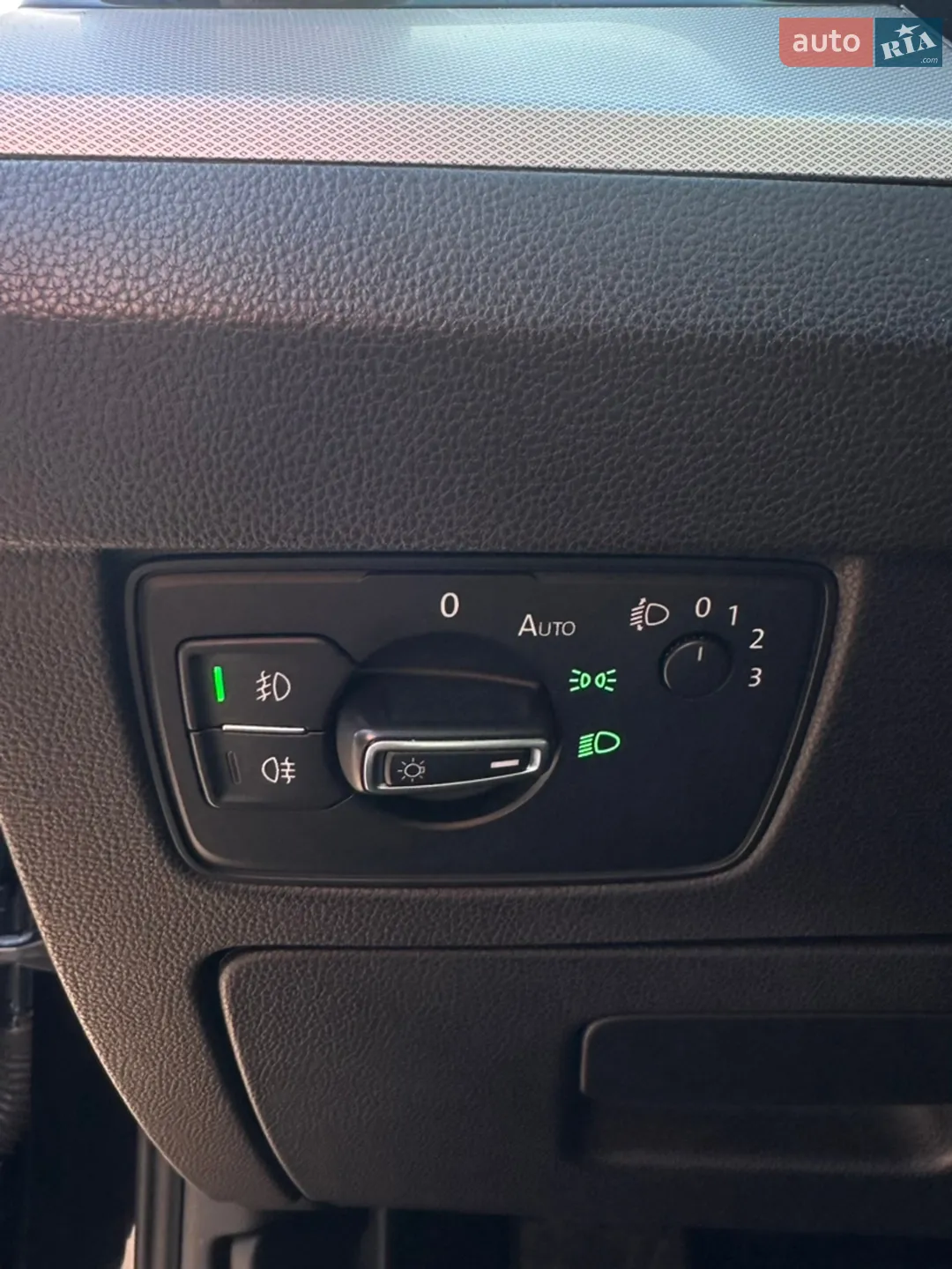 2015 Volkswagen Passat - мініатюра 39