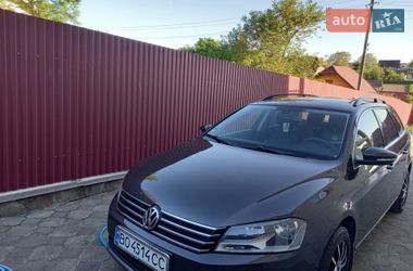 Універсал Volkswagen Passat 2011 в Бучачі