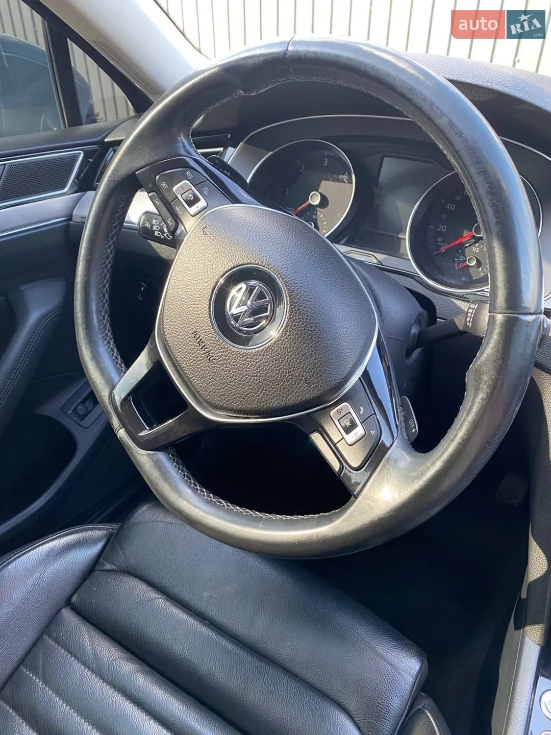 2014 Volkswagen Passat - мініатюра 30