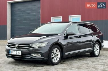 Универсал Volkswagen Passat 2020 в Дубно