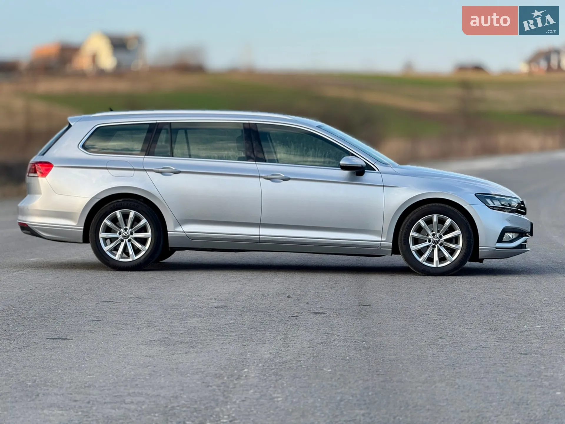 2021 Volkswagen Passat - мініатюра 24