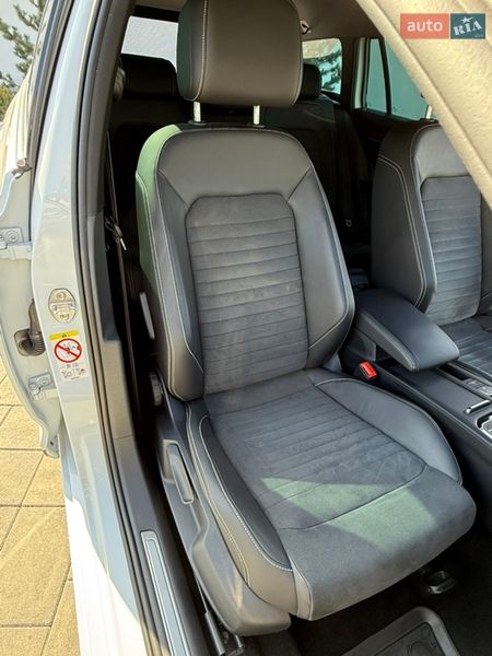 Универсал Volkswagen Passat 2022 в Луцке