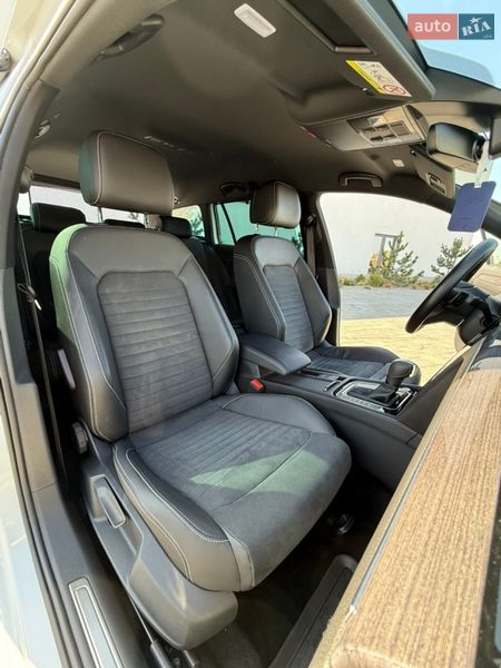 Универсал Volkswagen Passat 2022 в Луцке