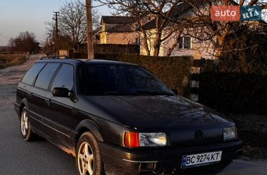 Універсал Volkswagen Passat 1990 в Львові