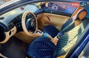 Універсал Volkswagen Passat 2001 в Одесі