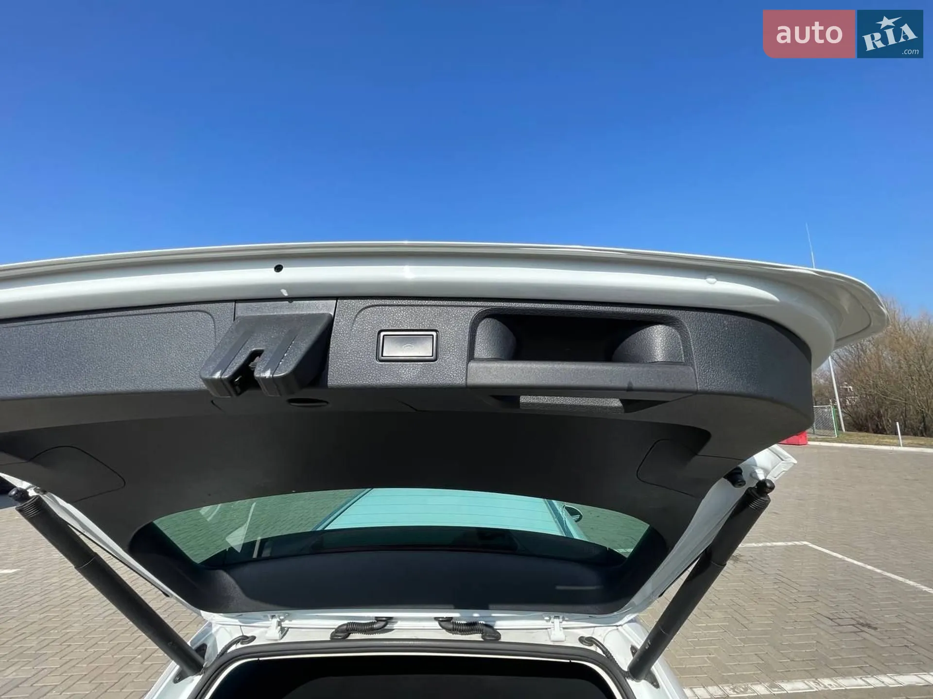2018 Volkswagen Passat - мініатюра 4