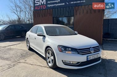 Седан Volkswagen Passat 2013 в Харькове