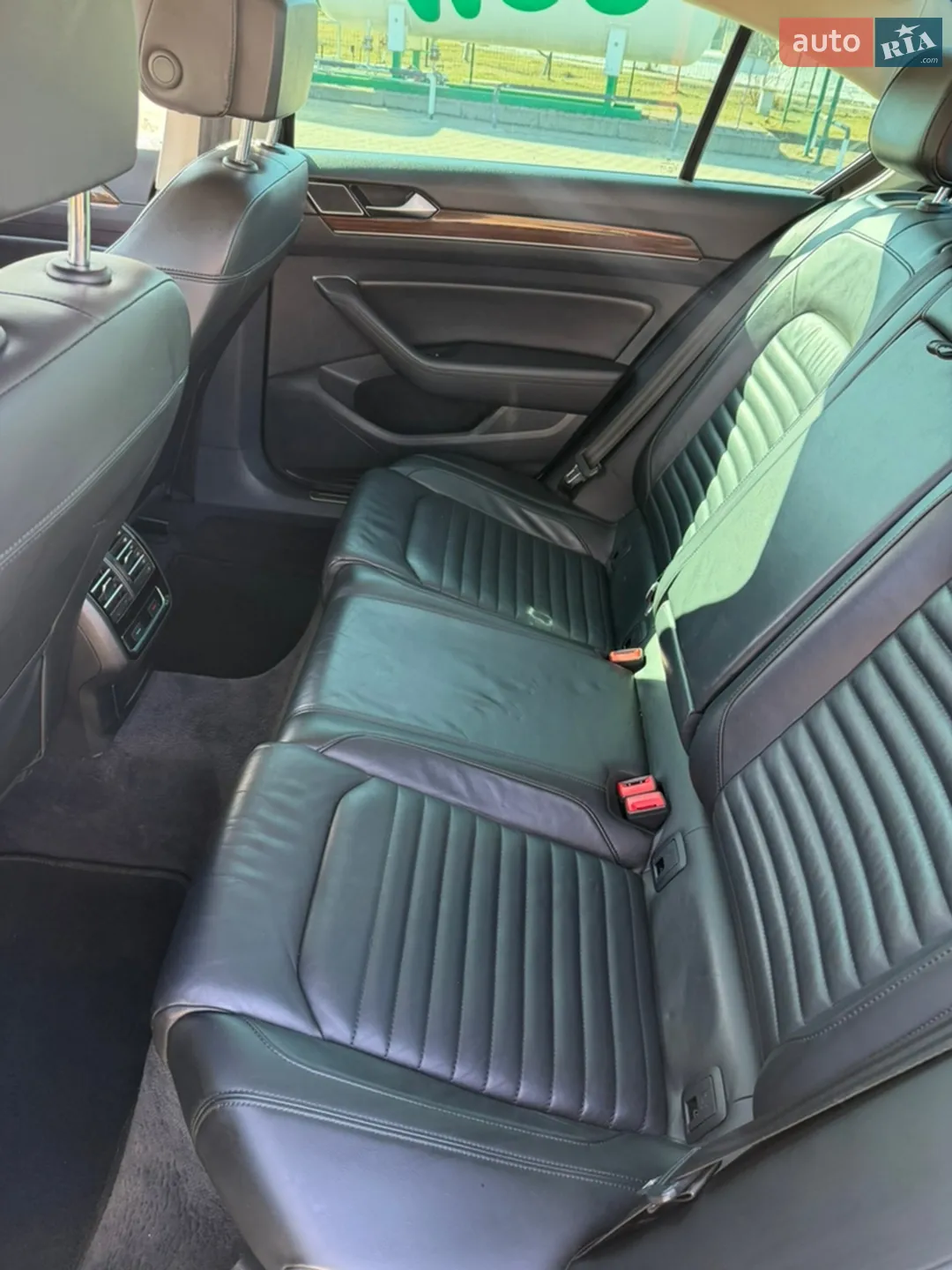 2016 Volkswagen Passat - мініатюра 22
