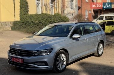 Універсал Volkswagen Passat 2021 в Калуші