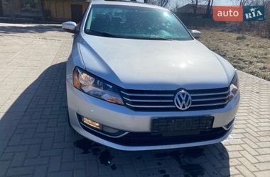 Седан Volkswagen Passat 2013 в Виннице