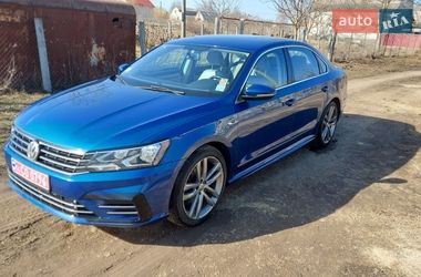 Седан Volkswagen Passat 2017 в Вінниці