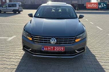Седан Volkswagen Passat 2018 в Дубні