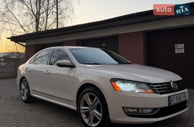 Седан Volkswagen Passat 2012 в Ивано-Франковске