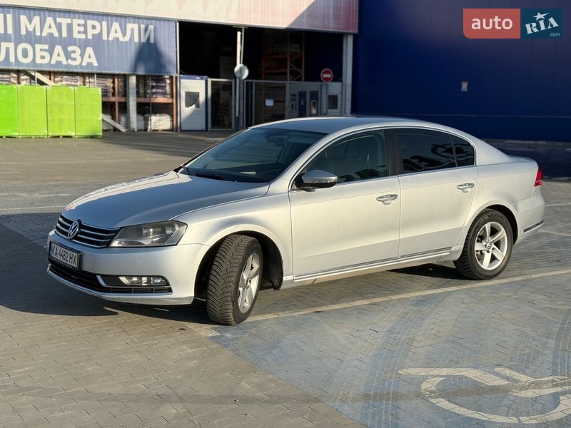Volkswagen Passat 2011