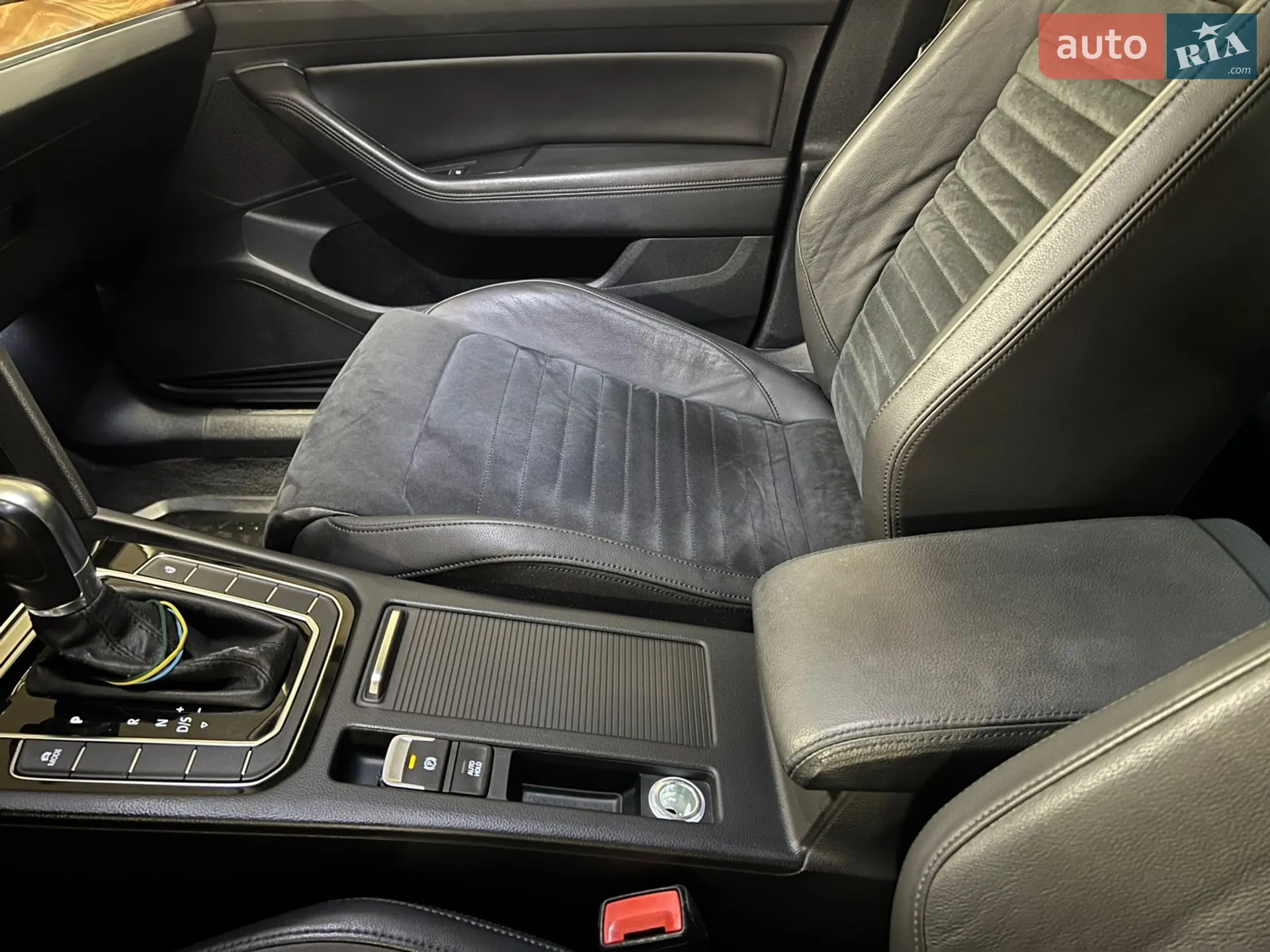 2018 Volkswagen Passat - мініатюра 16